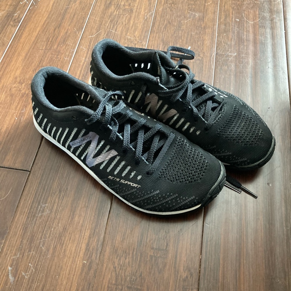 NB Minimus Black Women’s 5.5